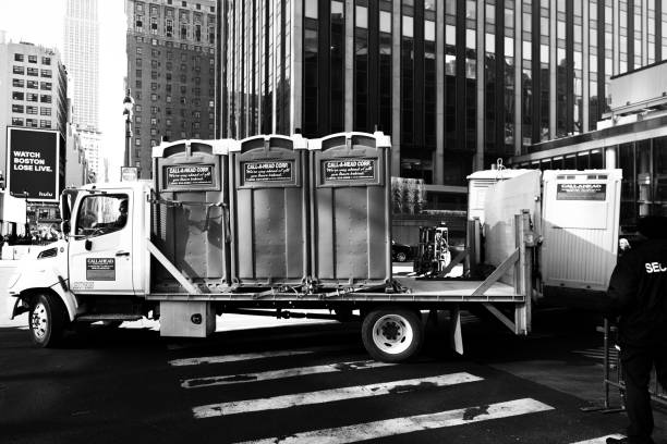 Best Porta potty rental for festivals  in De Pue, IL